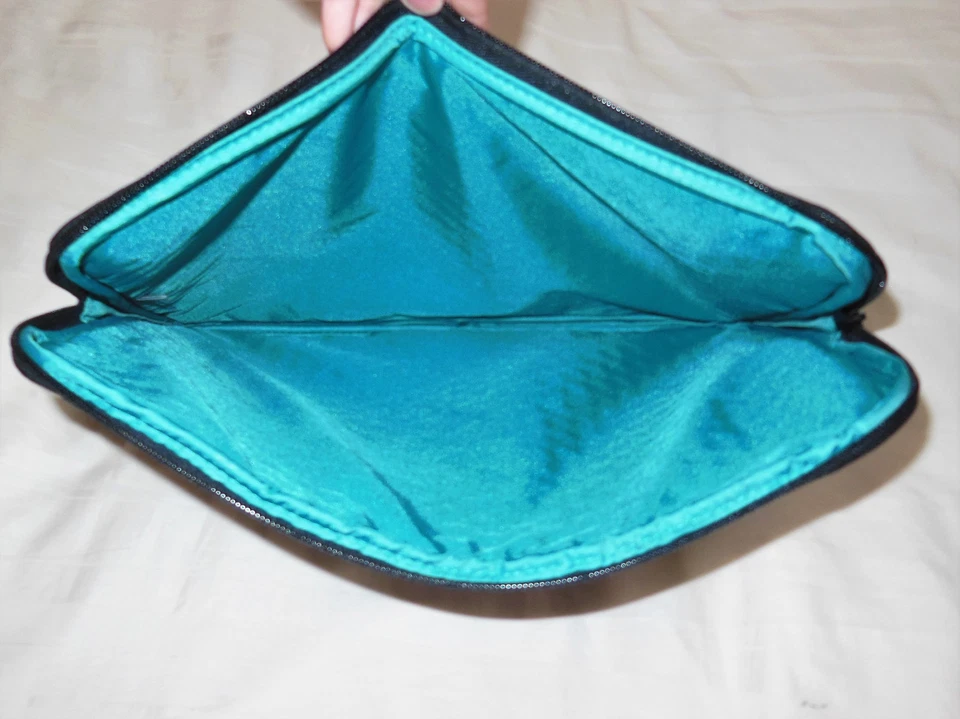 NWT Vera Bradley 13" TABLET SLEEVE in SPLASH FLORAL 15859-J17 MSRP $38 - Image 4 of 4