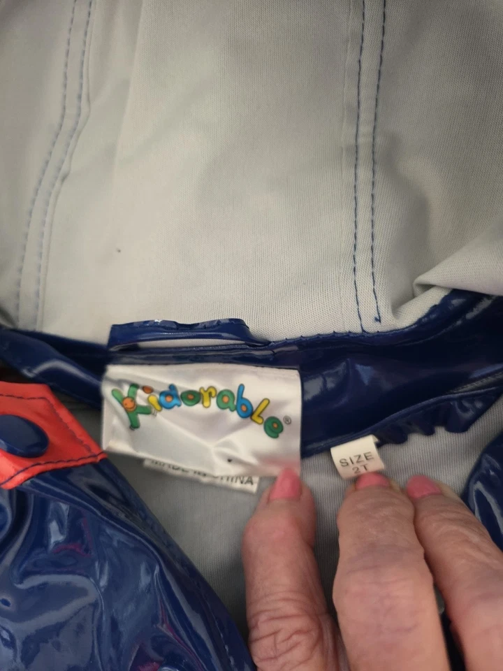 Chaqueta de lluvia con capucha para astronauta espacial alienígena Kidorable abrigo 6 piezas mochila para niños + conjunto Foto 3 de 4