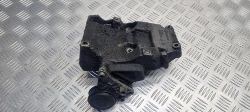 VW PASSAT Variant B5 3B6 Klimakompressorhalterung 038260885C 1.97 34589850