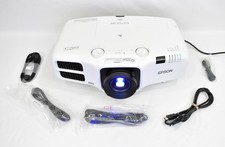 Epson PowerLite 5520W 3 LCD WXGA Projector 5500 Lumens 870 Lamp Hours