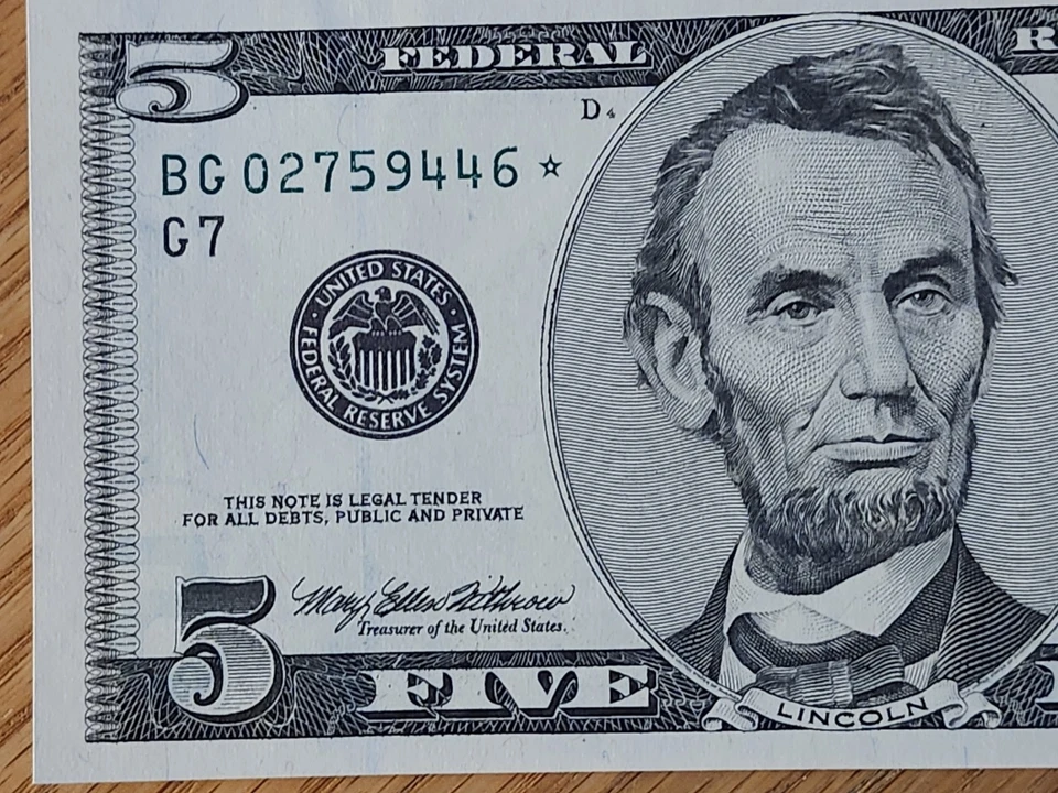 1999 $5 UNC/GEM "STAR NOTE" CHICAGO DISTRICT BG02759446* 3 OF 3 CONS SER NUM - Image 3 of 4