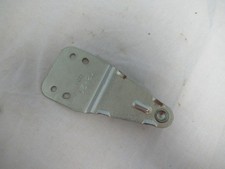 Frigidaire Refrigerator Upper Hinge 240313703 Lot 111