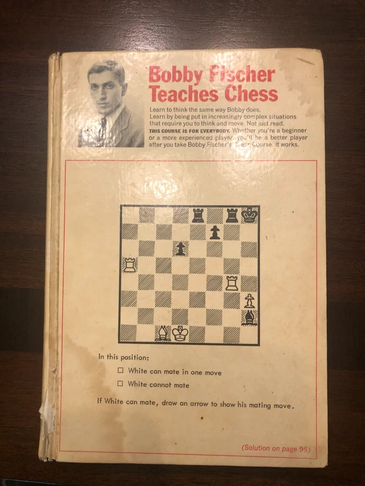 [SIGNED] [FIRST EDITION] Bobby Fischer Teaches Chess 1966 - Chess Collectible - Image 2 of 4