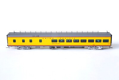 Overland Union Pacific UP Sun Valley Lounge Car #6203 OMI 3428.1