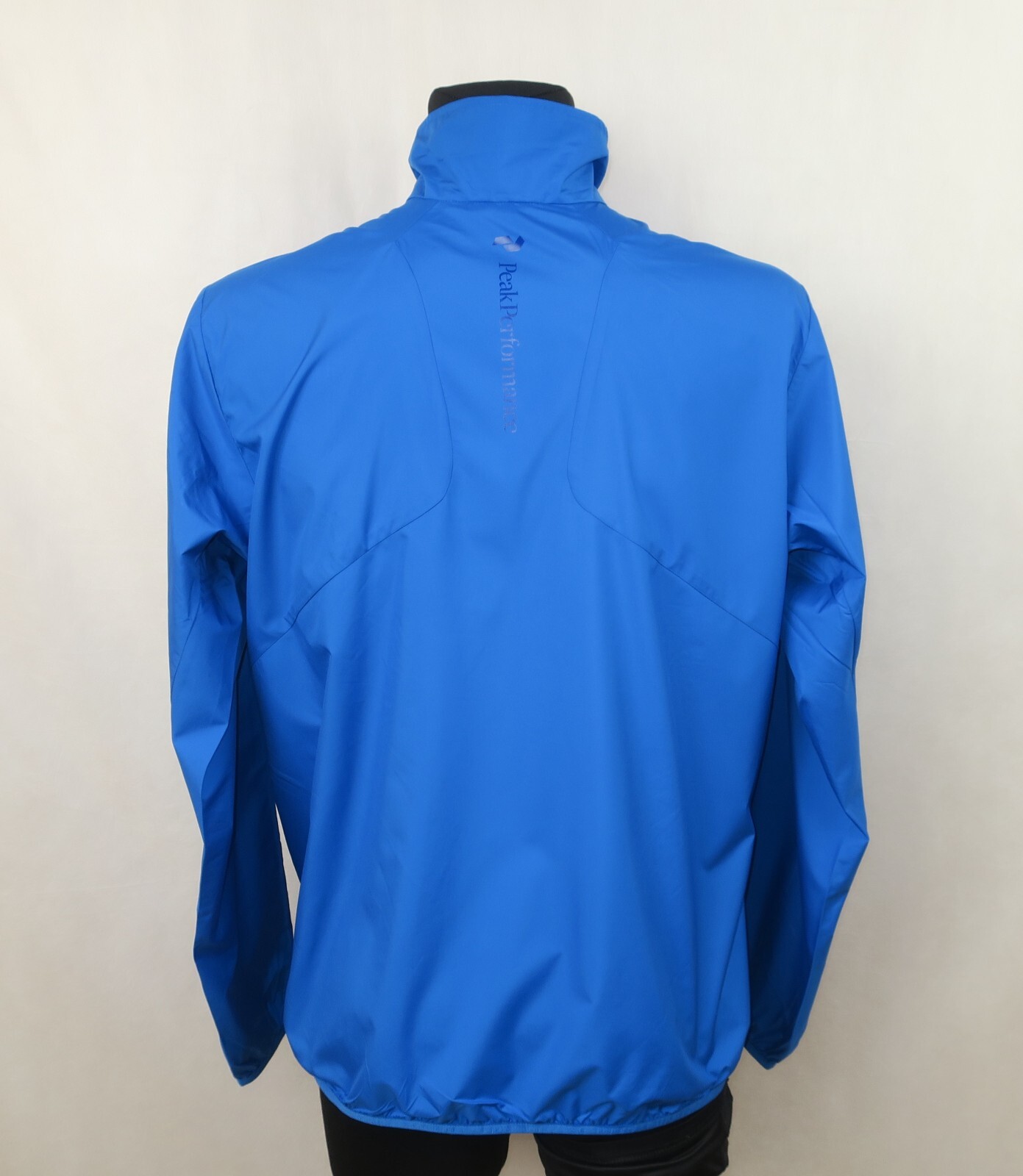 PEAK PERFORMANCE MENS THIN PACKABLE LIGHTWEIGHT J… - image 4