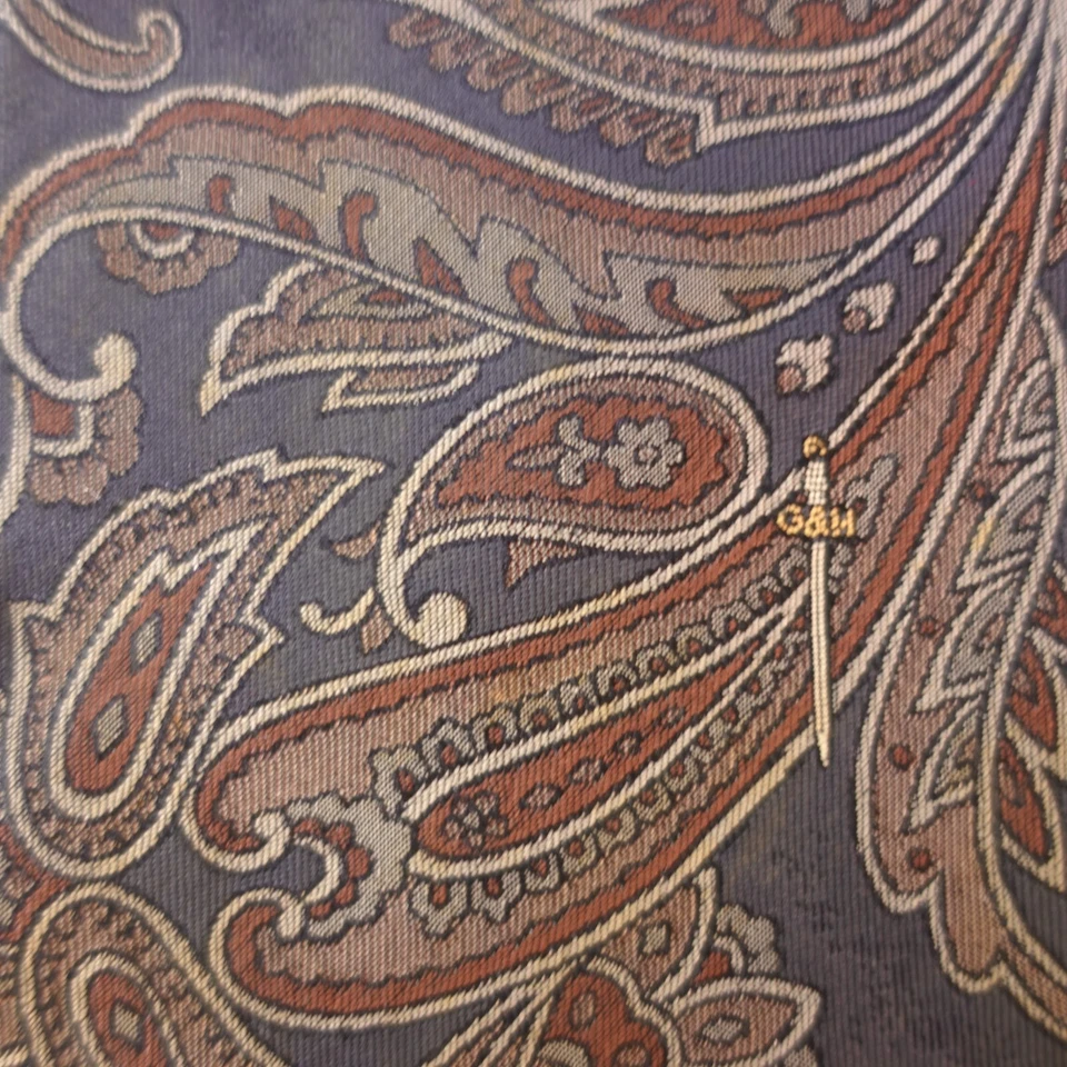 Corbata de cuello G&M para hombre marrón azul cachemira clásica occidental antigua espada loca logotipo Foto 4 de 4