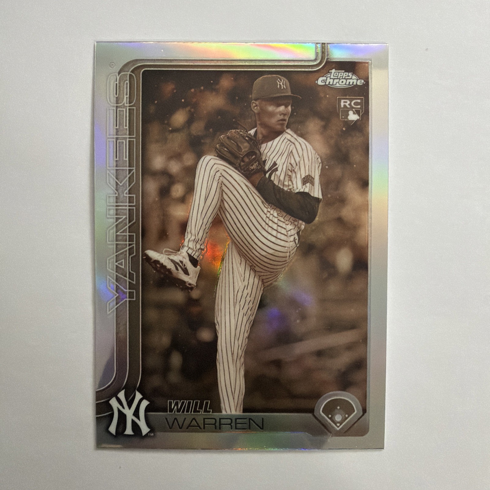 2025 Topps Chrome - Will Warren #81 Sepia Refractor (RC)