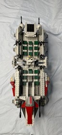 LEGO 10195 Star Wars Republic Dropship with AT-OT Walker Used 100% Complete