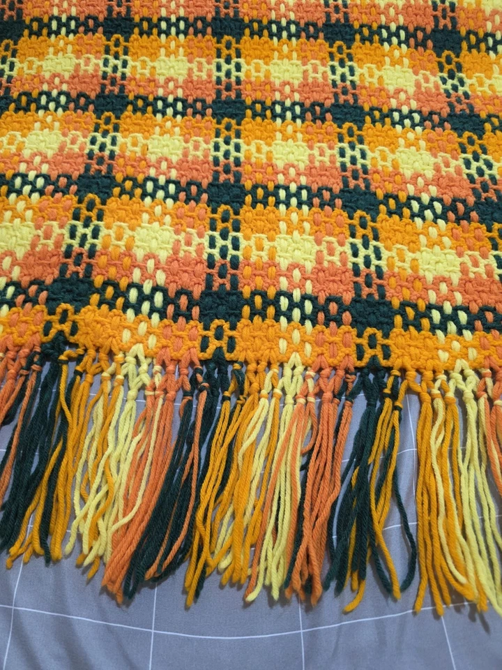 Manta Retro Afgana Años 70 Crochet Tiro 50x57 Vintage Naranja Amarillo Verde Cuadros Foto 4 de 4