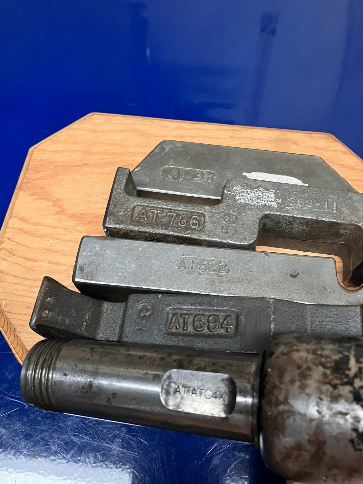 ATI ATC4X Rivet Gun With 4 ATI Steel Bucking Bars (AT622,AT694,AT737