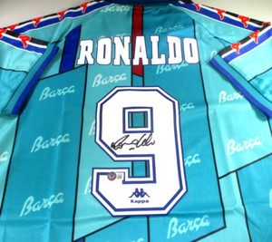 Ronaldo Nazario Autograph | eBay Ronaldo Nazario Autograph | eBay