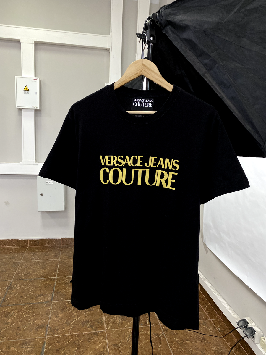 VERSACE JEANS COUTURE デザインシャツXL Versace Jeans Couture Rare t-shirt size XL color black | eBay