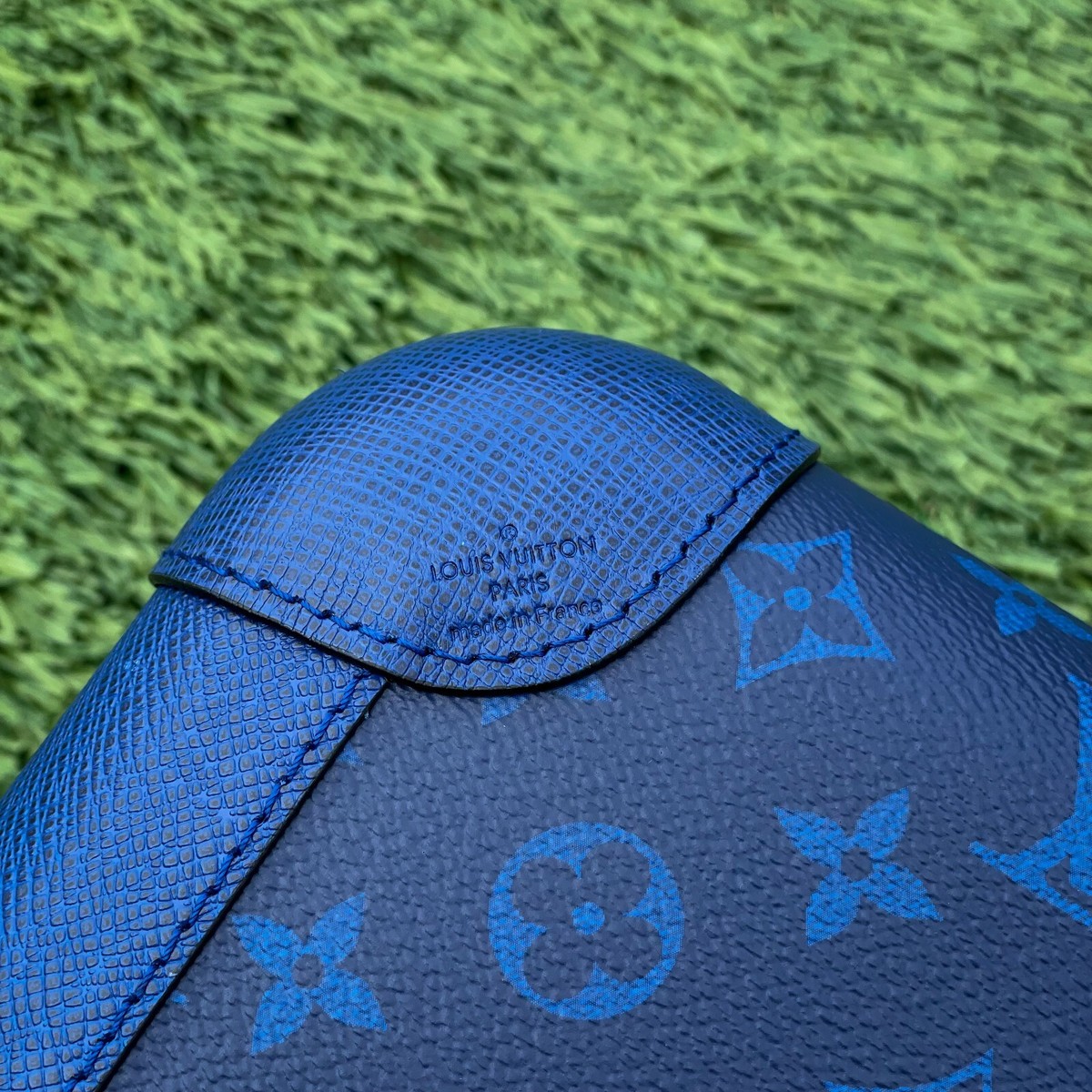 Louis Vuitton Horizon 55 Taigarama Rolling Luggage Authentic with ... s l1200
