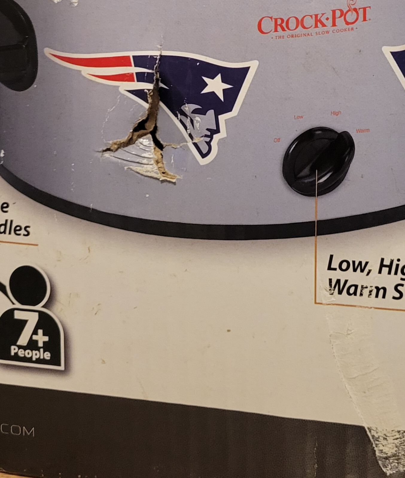 NEW ENGLAND PATRIOTS CROCK POT ~ 6 Qt Slow Cooker ~ NFL Football Pre-Owned w/Box