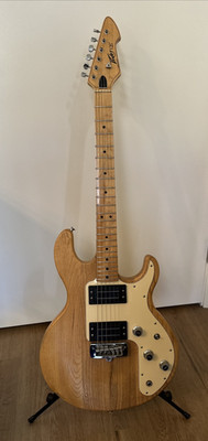 Vtg Peavey T-25 Electric Guitar Natural Finish all Original USA with Case RARE!