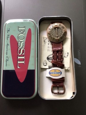 Fossil Armbanduhr Sonnenuhr