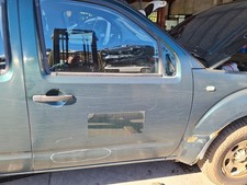 Porte avant et accessoires Nissan PICK-UP