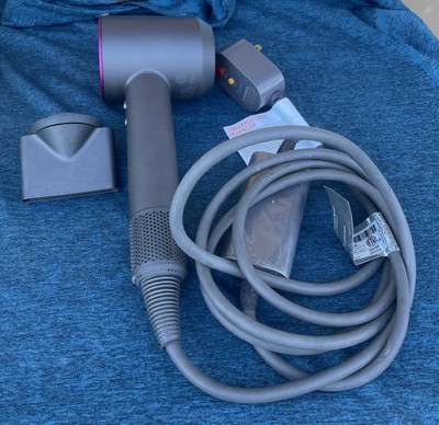 100% Authentic Dyson Supersonic Hair Dryer HD01  Plus Concentrator Fuchsia