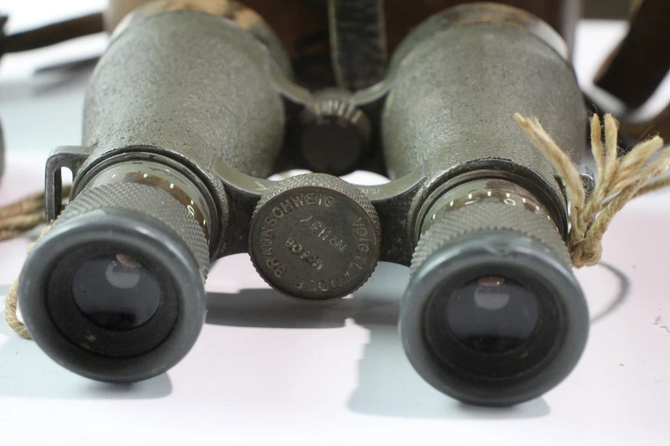 Vintage Voigtlander Braunschweig Mod.08 & Heath & Co Binoculars Working x 2 - Image 3 of 4