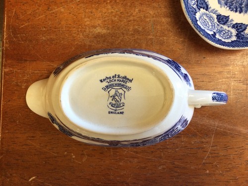Royal Warwick Lochs of Scotland "Loch Maree" Gravy Boat & Under Plate - England - Picture 8 of 10