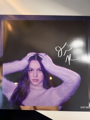 Olivia Rodrigo Autogramm