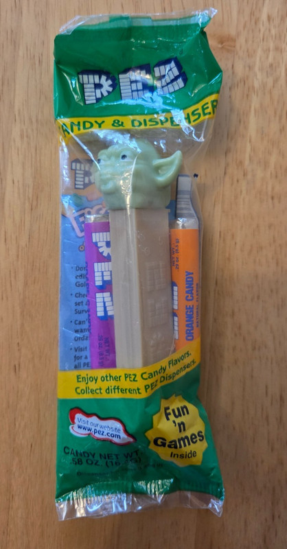 Yoda PEZ Dispenser | 1997 4.9 poly | NEW Star Wars candy Jedi master rebels
