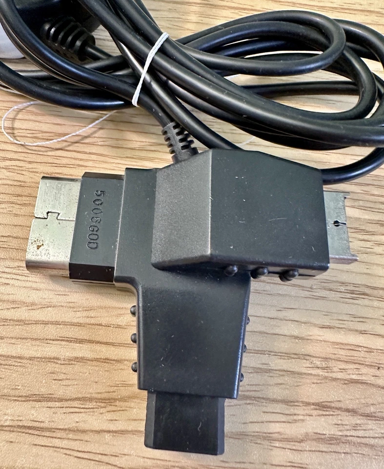 Mad Catz Auto RF Adapter Switch Nintendo N64 GameCube PS1 PS2 OG Xbox Model 6004 - Image 3 of 4