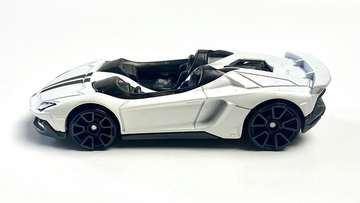 Hot Wheels Lamborghini Aventador J White 1:64 **LOOSE** | eBay