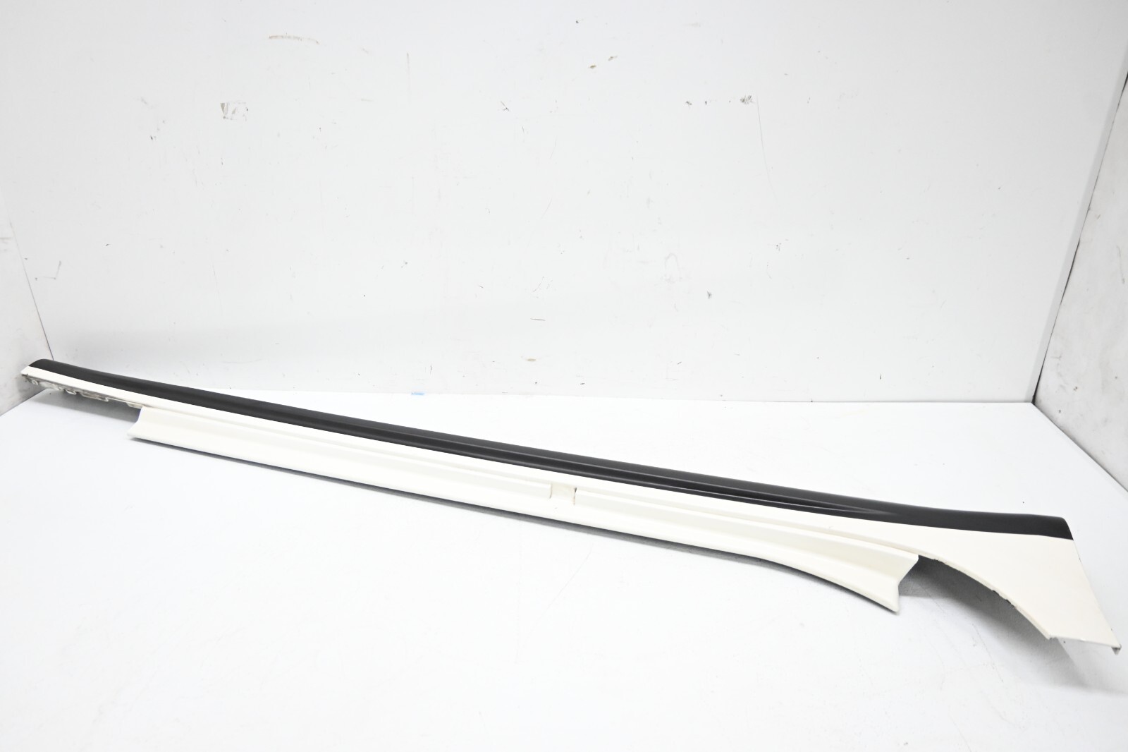 ⭐ 14-20 Maserati Ghibli Right Passenger Lower Rocker Skirt Panel Molding Oem