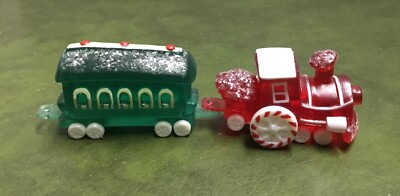 2 Cars For Hallmark Merry Miniatures Sweet Express Christmas Candy Train Set 
