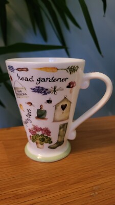 Gärtner Tasse Queens By Churchill Fine Bone China Tasse Blumen Insekten Garten 
