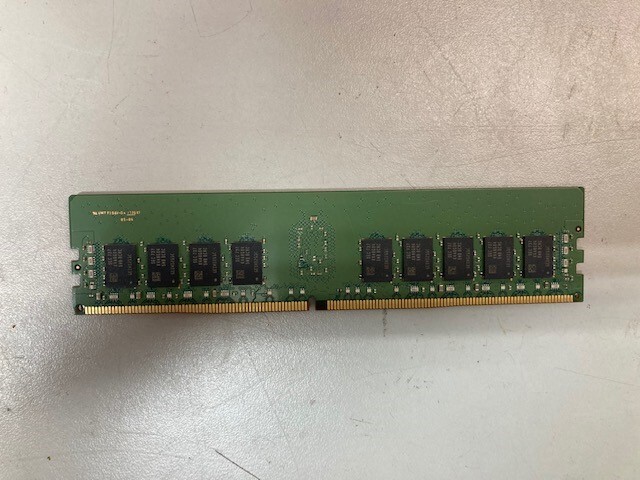 Samsung 16GB 1Rx4 PC4-2400T RC1-11-DC0 288Pin DDR4 Samsung 16GB 1Rx4 PC4-2400T RC1-11-DC0 288Pin DDR4
