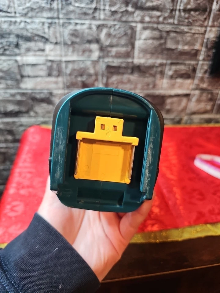 Makita DML801 18V LXT литий-ионный беспроводной 12 светодиодный фонарик инструмент только - Изображение 2 из 4