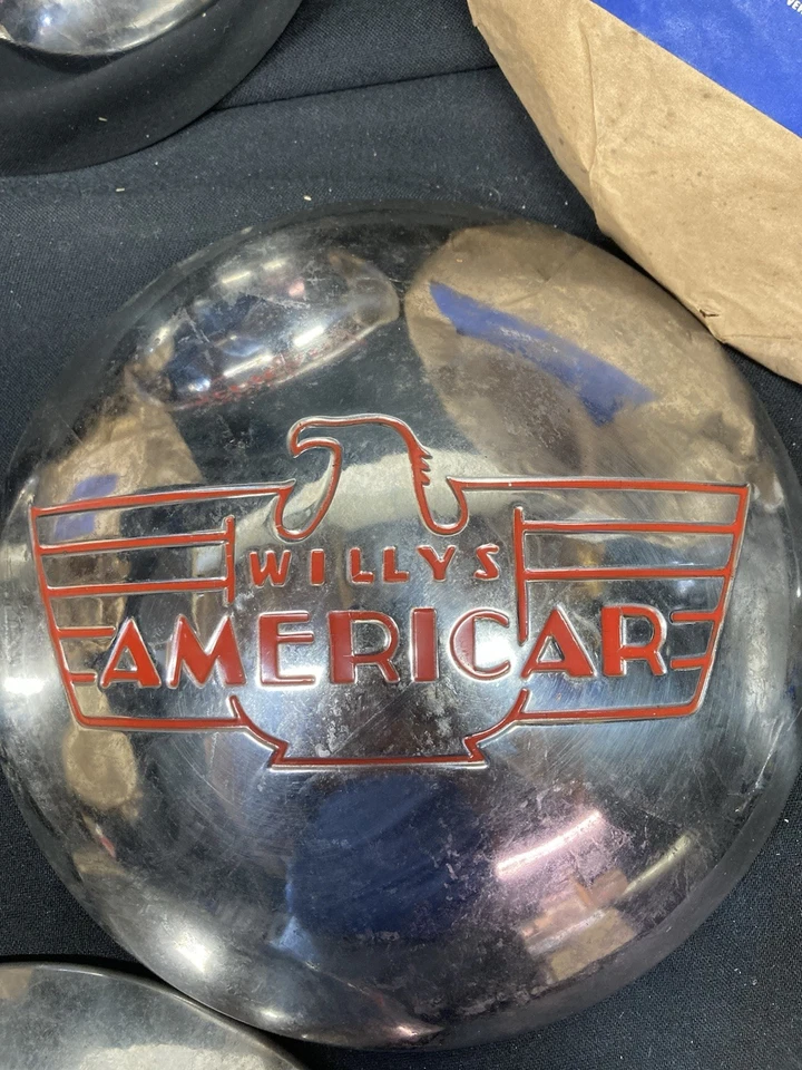 4 Original NOS 1941 1942 WILLYS AMERICAR HUBCAPS Willy's Overland Vintage Jeep - Image 2 of 4