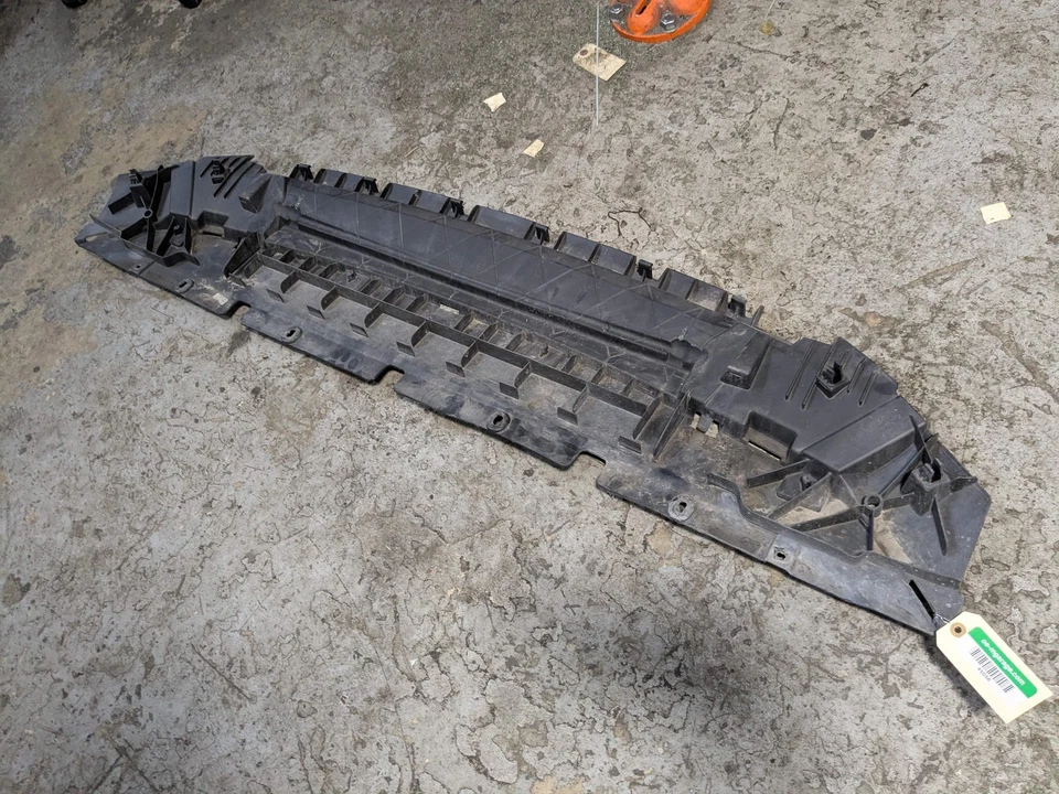 Protector protector contra salpicaduras placa cubierta inferior parachoques delantero 18-20 OEM AUDI Q5 SQ5 Foto 3 de 4