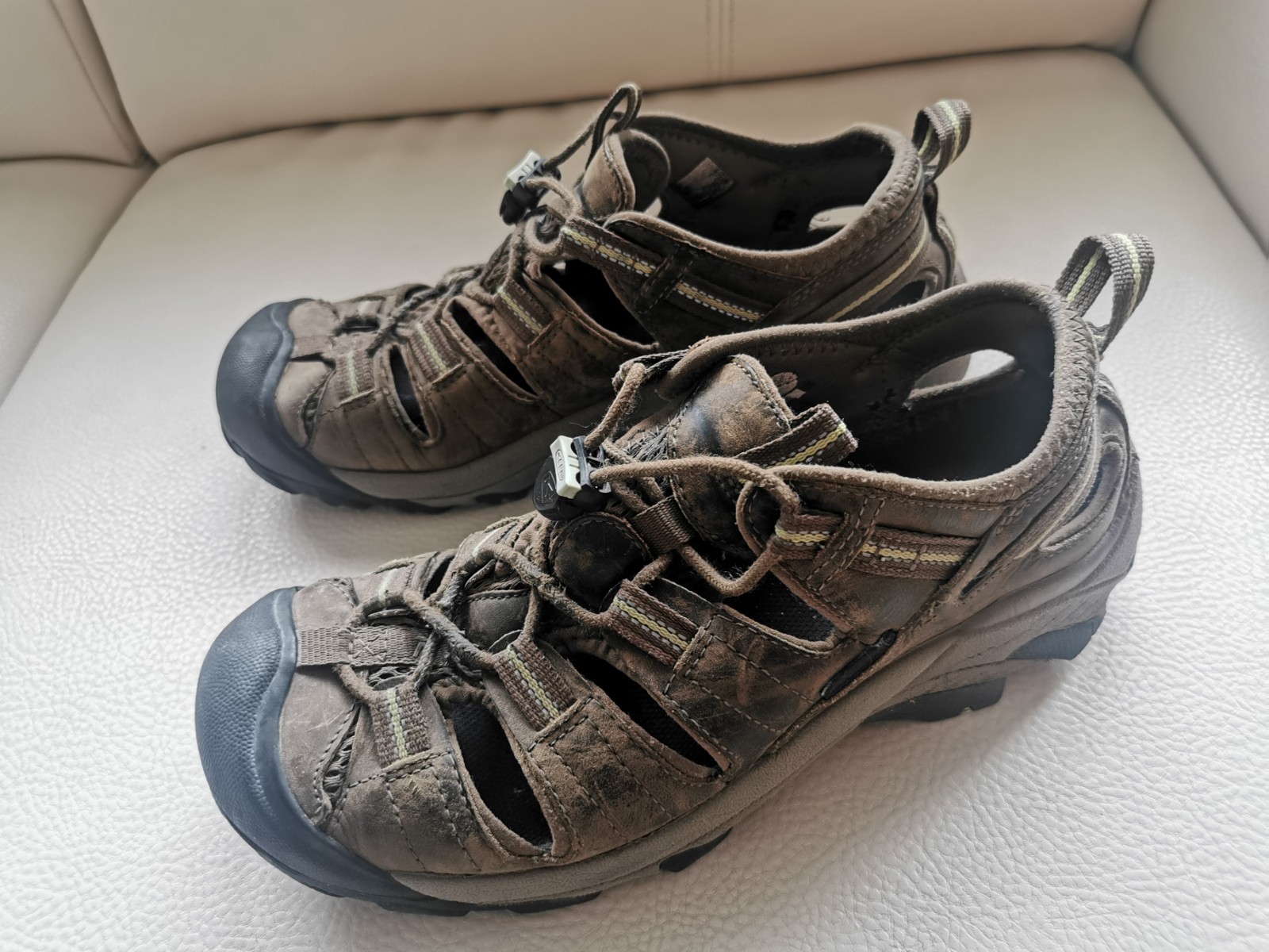 Sandali da trekking da donna Keen Arroyo II Chocolate Chip Sap Green scarpe da trekking taglia 41