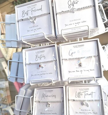 LIFE CHARMS BRACELET BESTIES main image 1