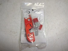 MASTERLOCK 493B GRIP TIGHT CIRCUIT BREAKER LOCKOUT