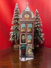 Department 56 Christmas in the City "Beekman House" W/L #58878