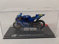 Altaya Yamaha YZR-M1 #46 Valentino Rossi MotoGP World Champion 2004 1/24 Model