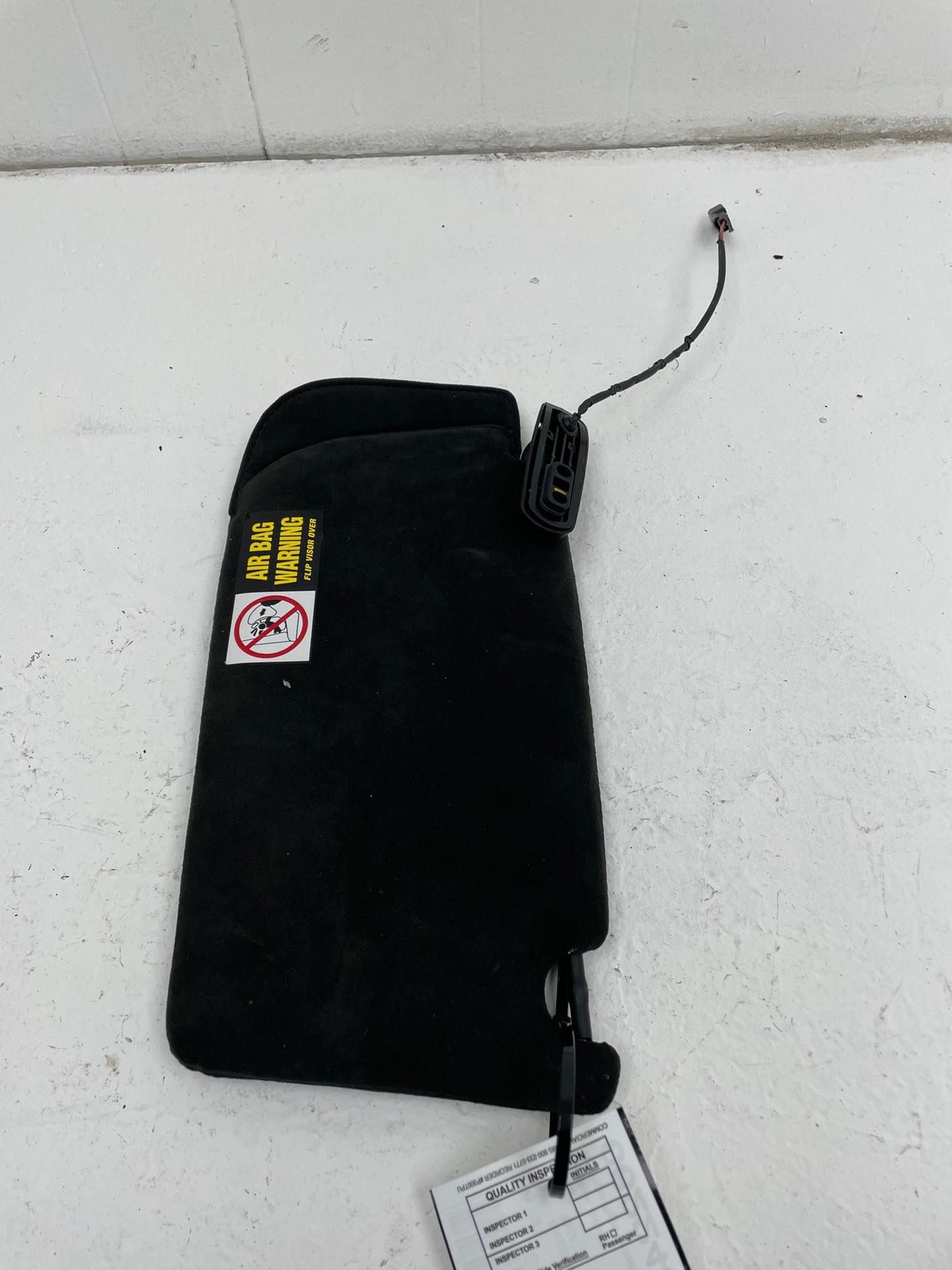 2008-2012 MASERATI GRANTURISMO 4.7L RWD Front Right Passenger Sun Visor Black