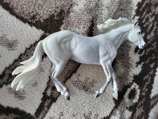 Breyer Pferd Modellpferd Traditional Ashton TSC Horse Mit OVP
