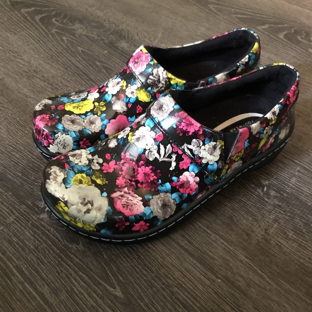 Klogs Footwear Mission Floral Professional Shoes Clogs Nurse Loafer Mule  Pink 6M