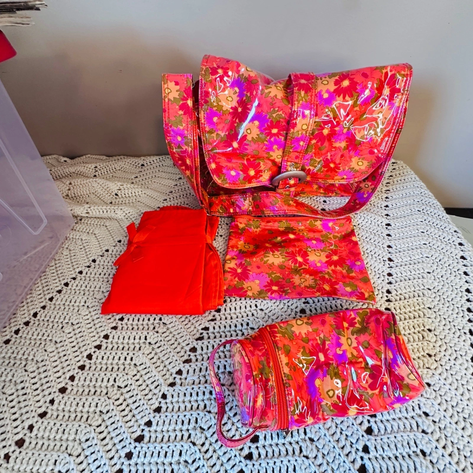 Floral Vinyl Diaper Bag Set Messenger Pouch Changing Pad Pink Orange Retro 4pc