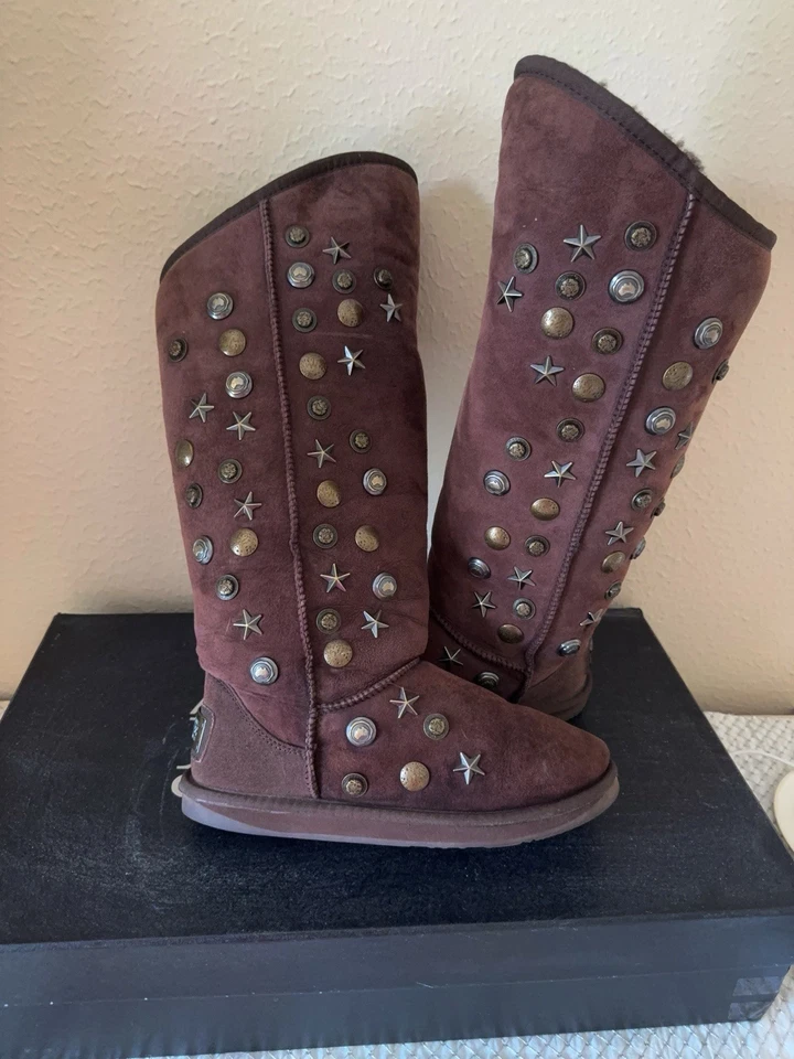 Australia Luxe Tall Metal Studded Sheepskin Fur Boot w/  box ***US 8 - Image 2 of 4