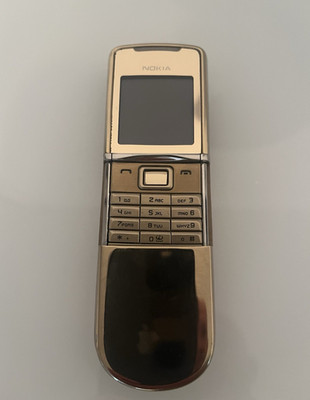 Nokia 8800 Sirocco Gold Slider-Handy 128MB, 2MP, 2 Zoll, Ohne Simlock, gebraucht