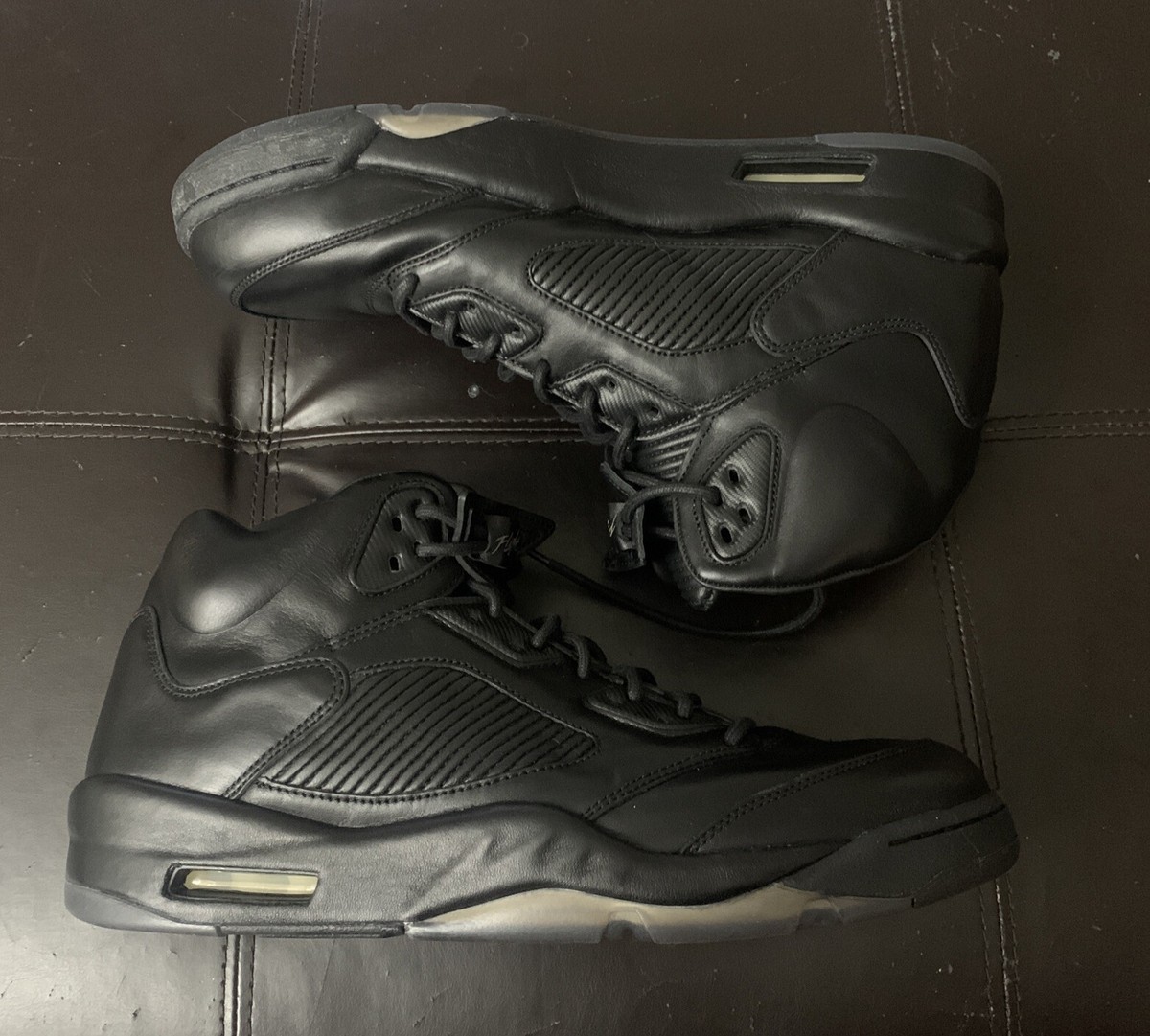 NWOB Nike Air Jordan 5 Retro Premium Triple Black Mens Size 