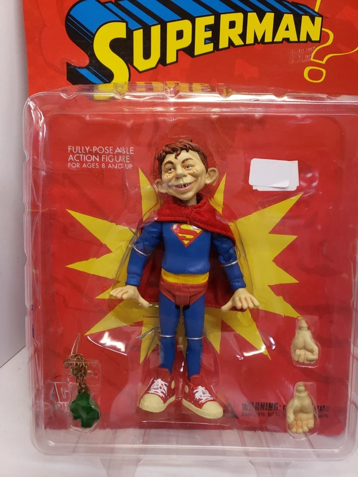 Figura de acción DC Direct Alfred E Neuman como Superman 6 pulgadas nueva en el paquete Foto 2 de 3