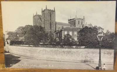 UK Postcard RIPON CATHEDRAL from SE Harrogate London Stereoscopic Series England