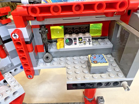 LEGO Atlantis Exploration HQ 8077 100% Complete w/ Figs, Box & Manual #1 (of 2)